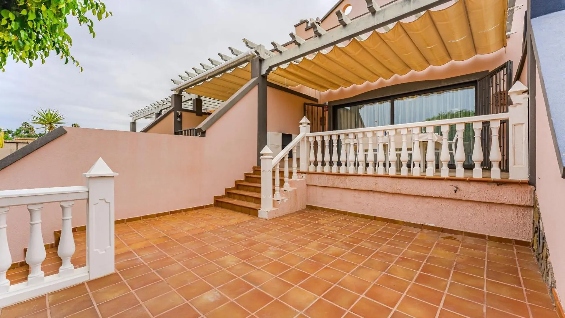 아데제 Townhouse Near The Ocean 아파트 0*,