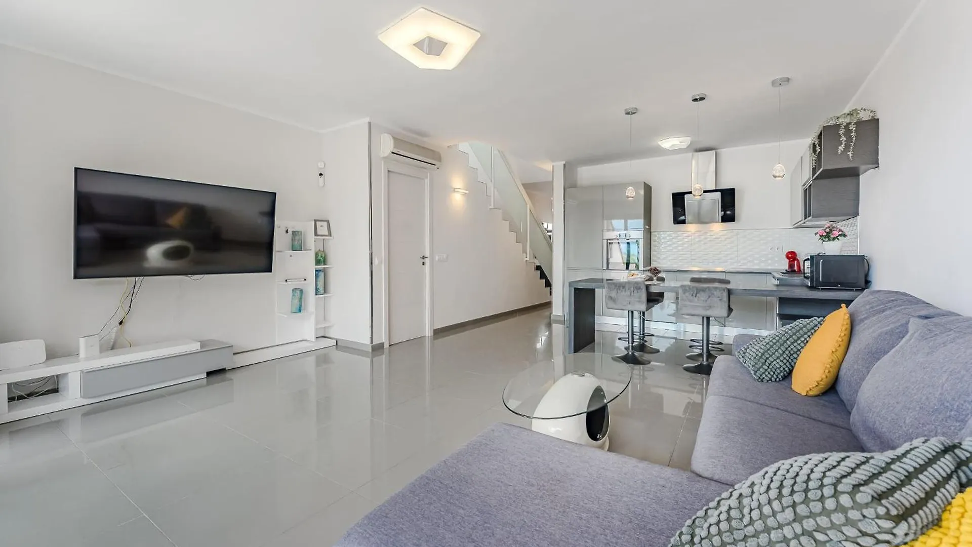 아데제 Townhouse Near The Ocean 아파트