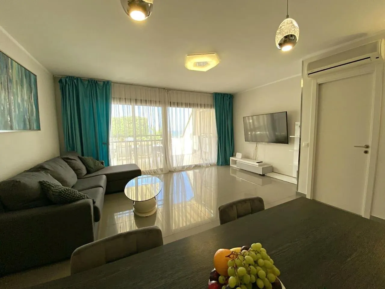 아데제 Townhouse Near The Ocean 아파트