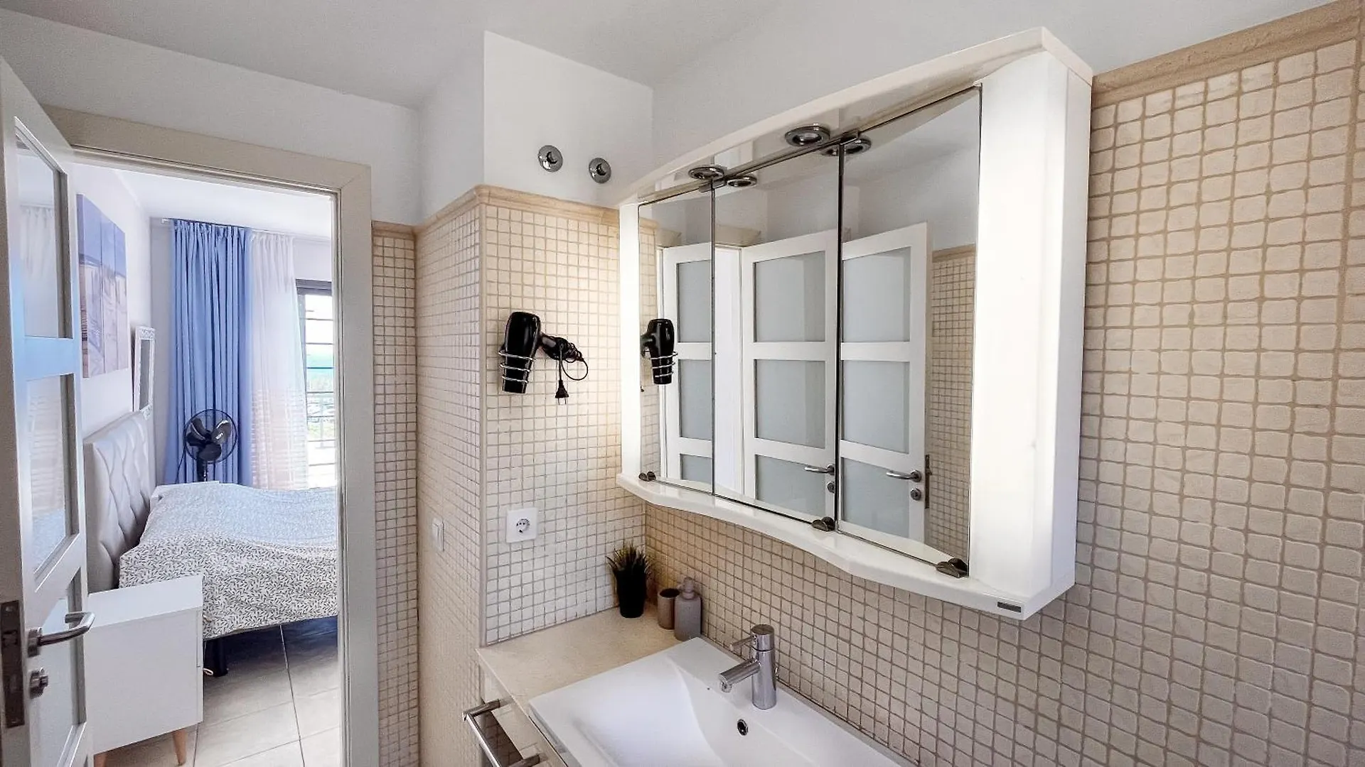 아데제 Townhouse Near The Ocean 아파트